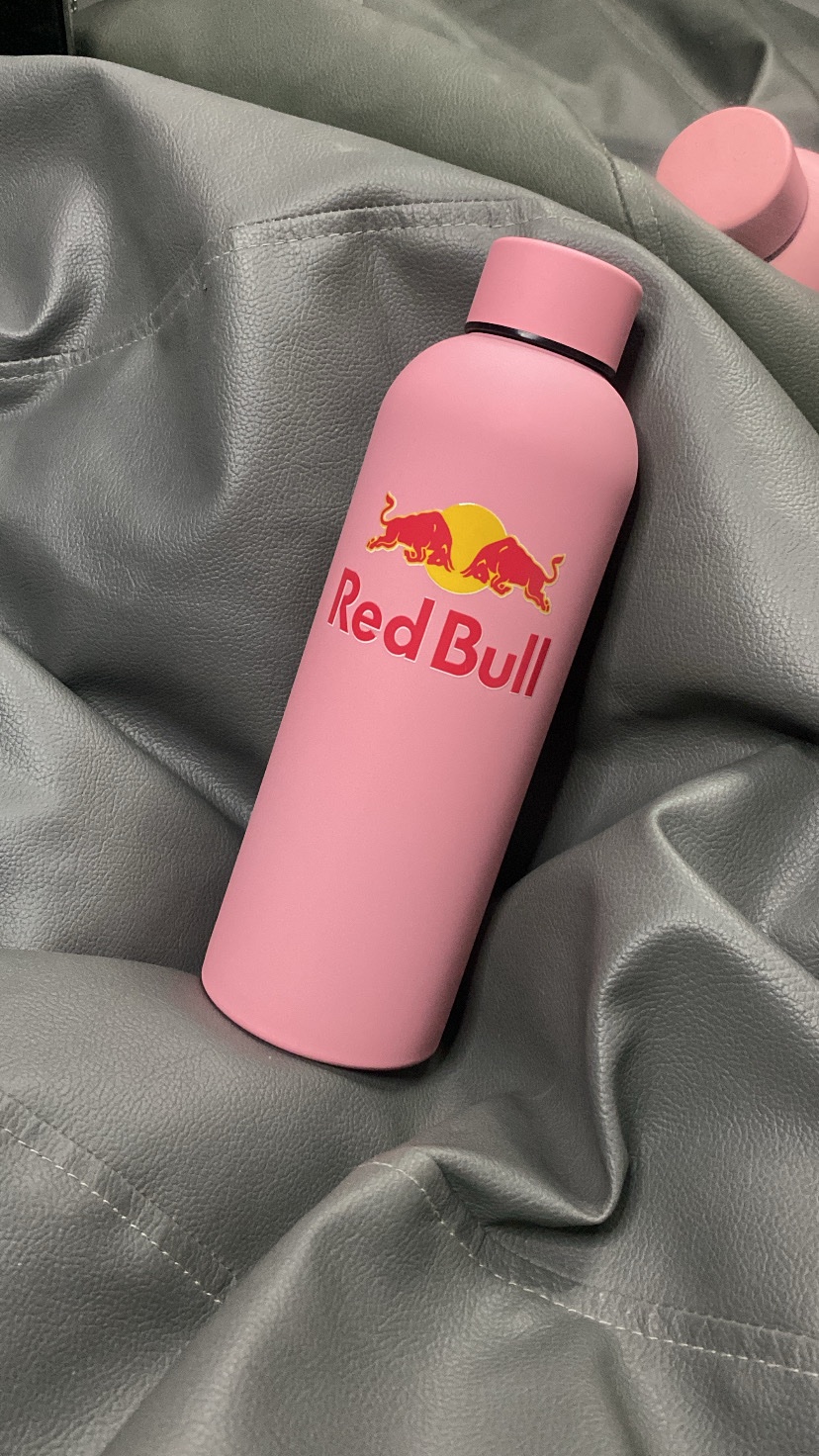 7f930dbc-6919-467f-9eeb-23e29fba8573 Redbull mug - الصورة 1